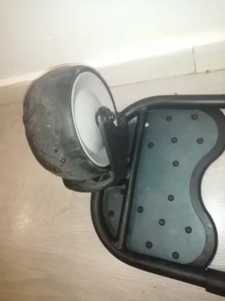 Patinete universal para carrito de bebé