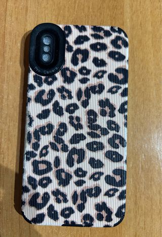 Funda móvil iphone xs estampado leopardo
