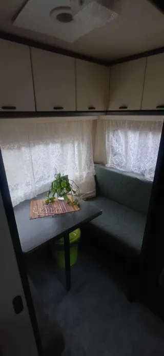 Caravana en camping en el Montseny