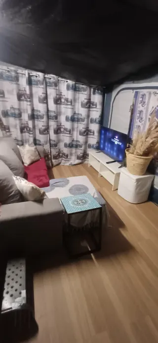 Caravana en camping en el Montseny