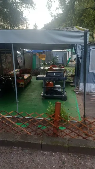 Caravana en camping en el Montseny