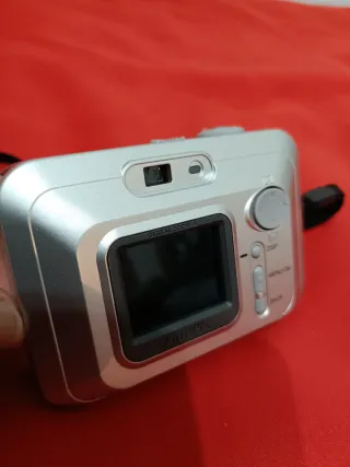 Cámara Fujifilm FinePix A403 Plata