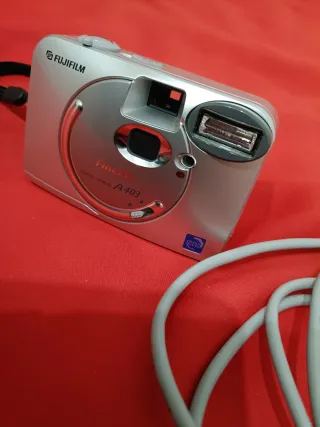 Cámara Fujifilm FinePix A403 Plata