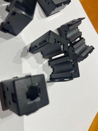 Supresor de ruido Ferrita Cierre Presión, nuevos.