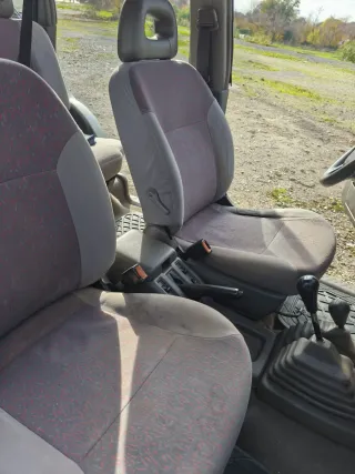 Nissan Terrano II 1997