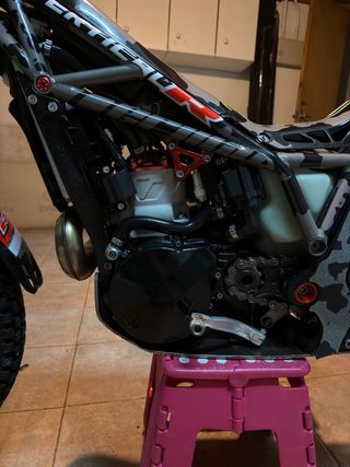 Vertigo Vertical R 300cc