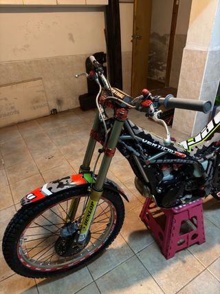 Vertigo Vertical R 300cc