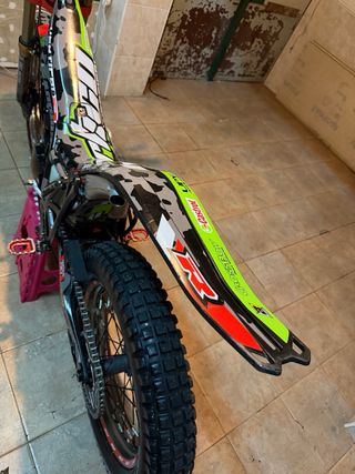 Vertigo Vertical R 300cc