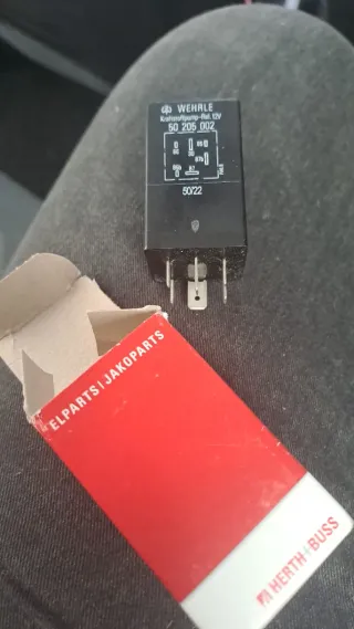 Relé Bomba Combustible calibra saúl