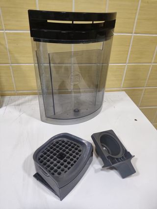 Depósito y dispensador Dolce Gusto
