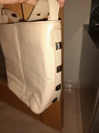 Bolso de mano/hombro beige con motivos dorados