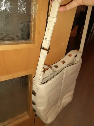 Bolso de mano/hombro beige con motivos dorados