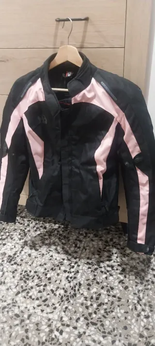 Casco Moto Negro y Rosa para chica