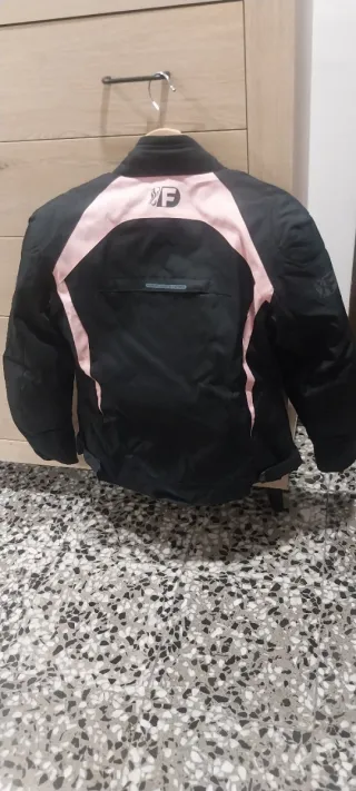 Casco Moto Negro y Rosa para chica