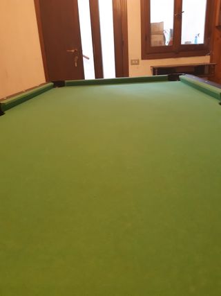 Tavolo da biliardo verde