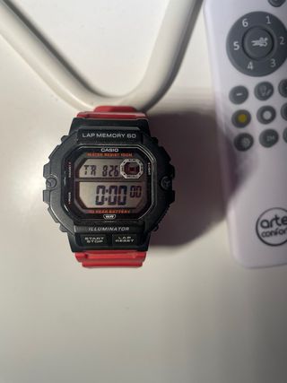Reloj Casio Lap Memory 60 Negro/Rojo