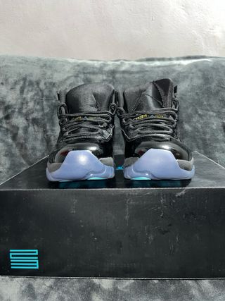 Jordan 11 Black – Nuevas – Talla 41 – Con caja
