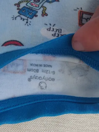 Lote 2 pijamas robots 6-12 meses azul y naranja