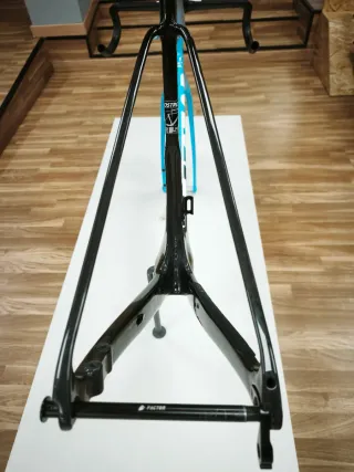 Factor Ostro VAM 2.0 Kit Cuadro