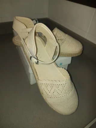 Alpargatas niña fallera talla 34-35 talla grande