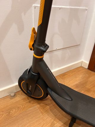 Patinete Eléctrico Cecotec Bongo M30 Connected