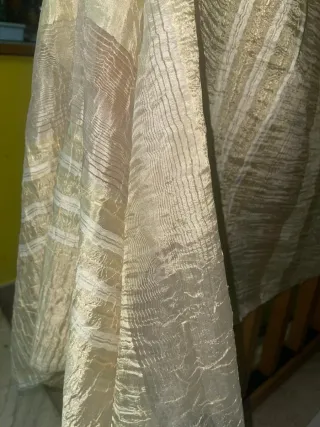 Tenda decorativa oro e bianco