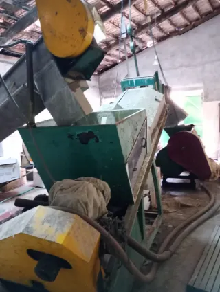 Maquinaria bodega acero inoxidable