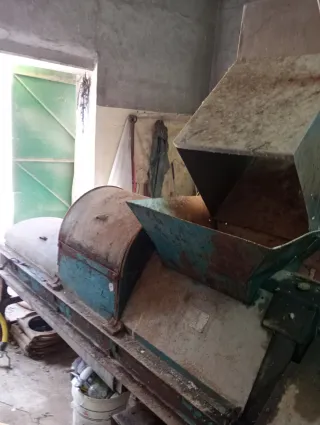 Maquinaria bodega acero inoxidable