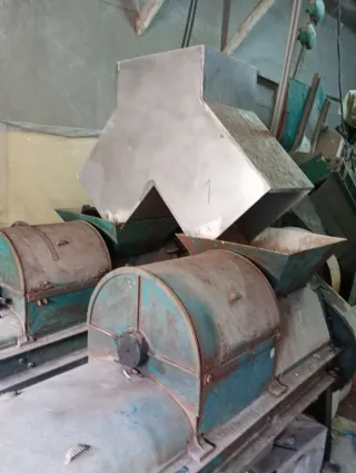 Maquinaria bodega acero inoxidable