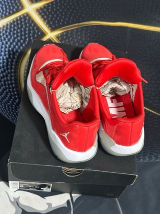 Zapatillas Jordan 11 CMFT Low