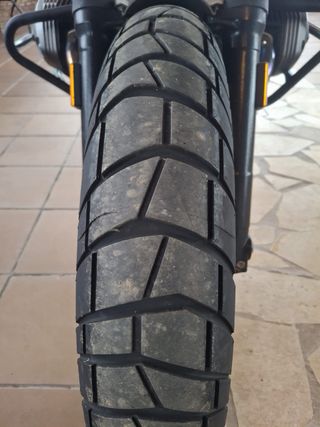 BMW NINET Naked Blanca