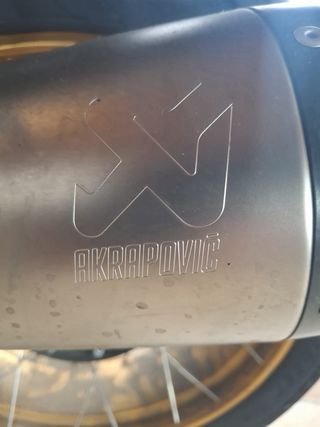 BMW NINET Naked Blanca