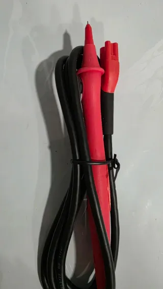 Medidor Aislamiento Fluke 1507 impoluto.