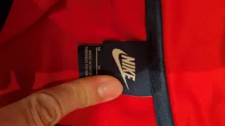 Sudadera Nike cremallera roja y negra