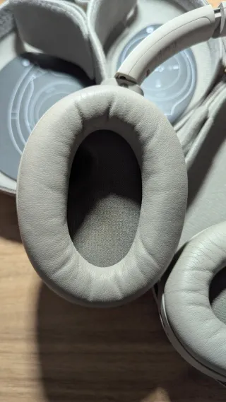 Auriculares Sony WH-1000XM4 Plateados