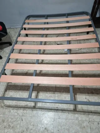 Somier de láminas con 4 patas