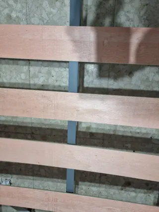 Somier de láminas con 4 patas