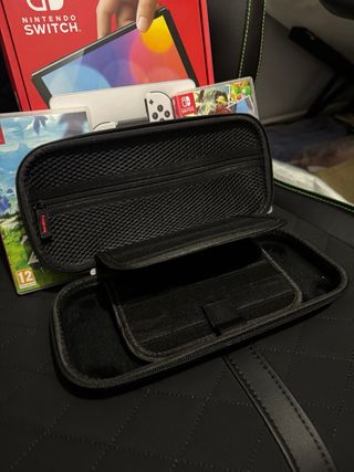 Nintendo Switch OLED + 2 Juegos