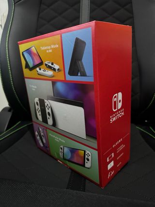 Nintendo Switch OLED + 2 Juegos