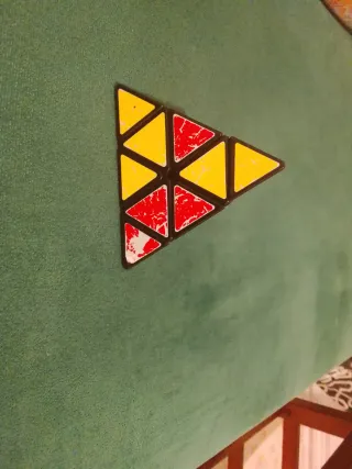 Cubo Rubik Triángulo