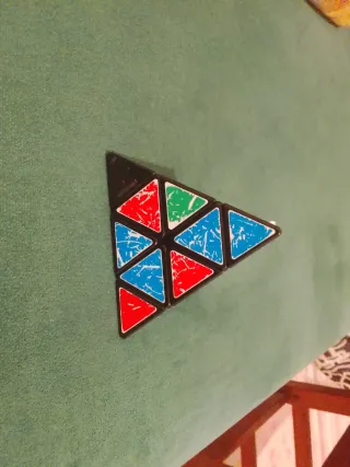 Cubo Rubik Triángulo