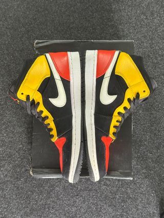 Nike Jordan 1 Mid Amarillo 41