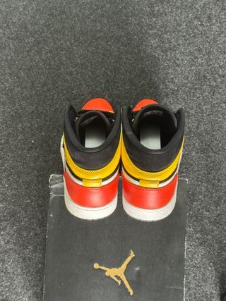 Nike Jordan 1 Mid Amarillo 41