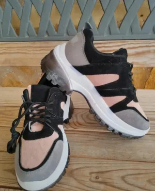 Zapatillas Chunky grises y rosas Nuevas T.35