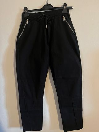 Pantaloni neri donna con zip