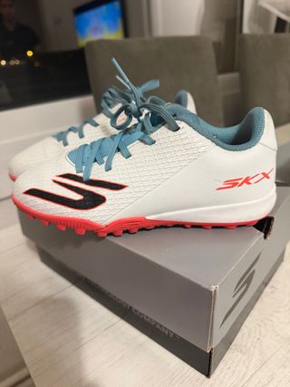 Botas de Fútbol Skechers Talla 30 (niños)