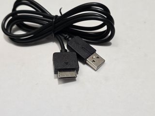 Caricabatterie PSP Go con cavo di ricarica