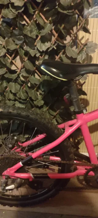 Bicicleta Rockrider roja