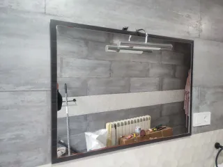 Muebles de baño y espejo