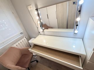 Tocador/ Escritorio Malm ikea